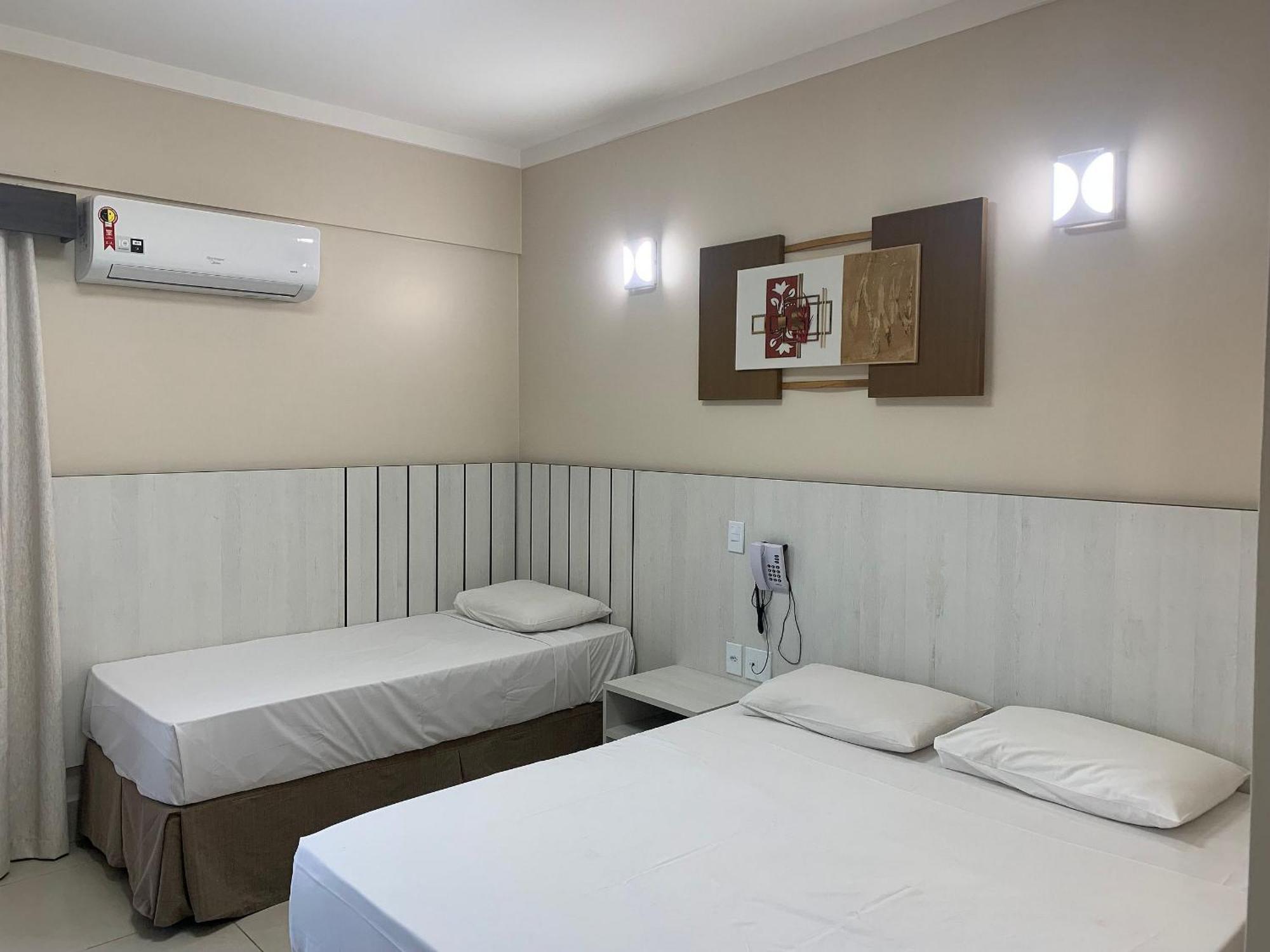 Hotel Spazzio Diroma Cafe Da Manha E Acesso Ao Acqua Park Caldas Novas Dış mekan fotoğraf